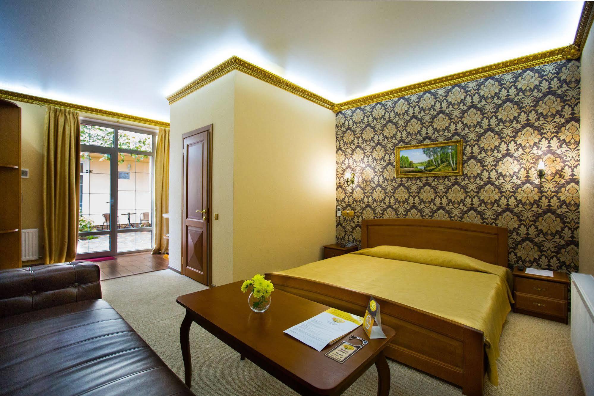 Apart Hotel Clumba 오데사 외부 사진