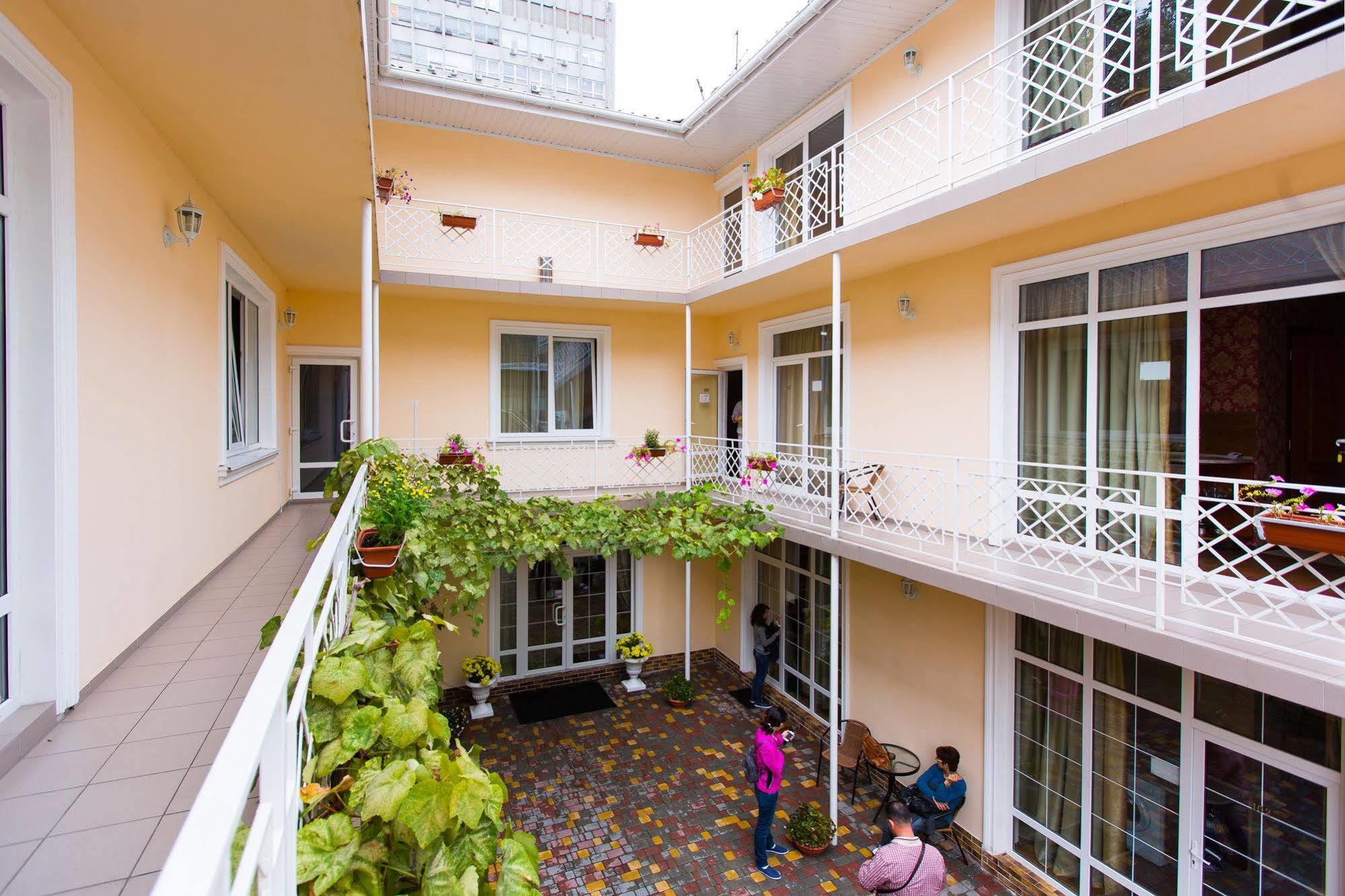 Apart Hotel Clumba 오데사 외부 사진